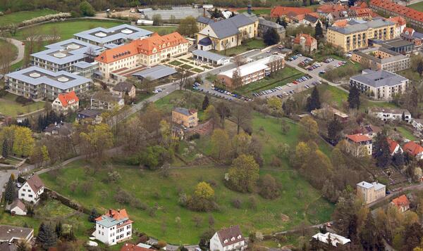 Bild vergrößern: VU St-Getreu-Straße - Luftbild April 2008