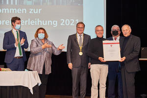 Bild vergrößern: Verleihung des Kultur-Förderpreises 2021 an »KUFA - Kultur für alle«