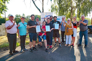 Bild vergrößern: Wassergewöhnung online - DLRG Gaustadt gewinnt Jugendpreis